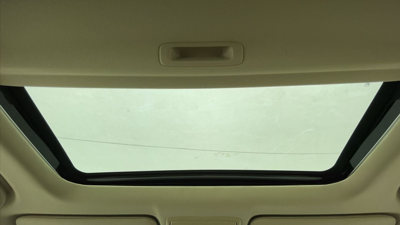 هوندا سي آر في TOURING 2.4 | بدون دفعة مقدمة | اختبار القيادة في المنزل