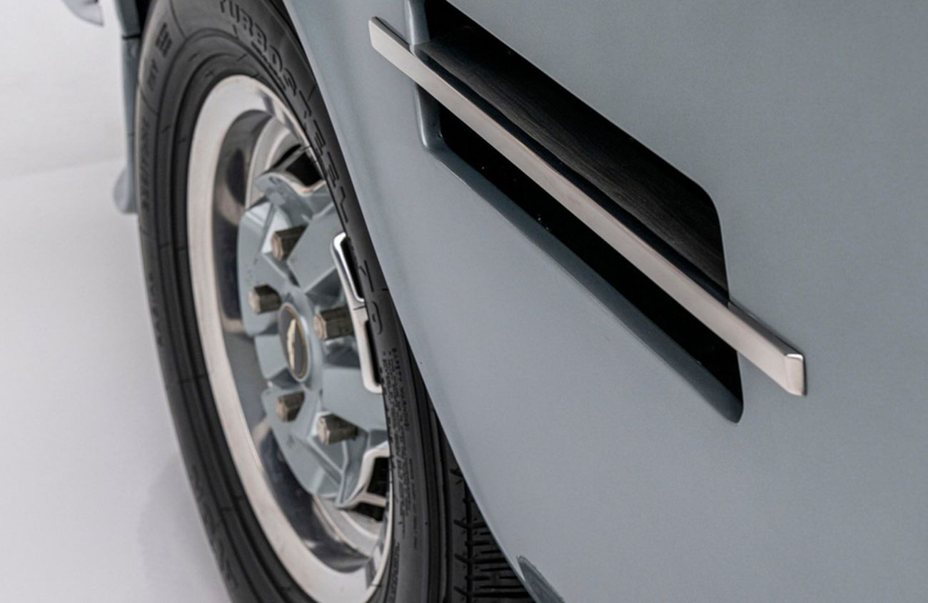 أستون مارتن V8 سيريس 3 5.3L V-8 Naturally Aspirated Engine