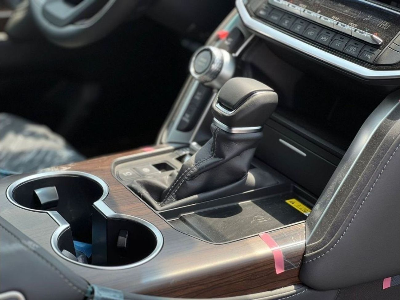 Toyota Land Cruiser Toyota Land Cruiser VX 4.0L M2024