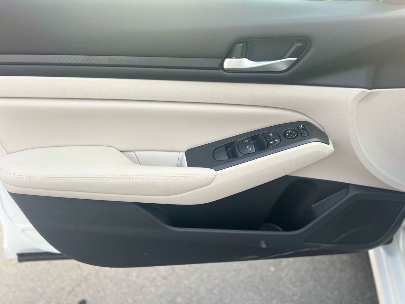 نيسان ألتيما 2.5 SV