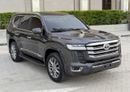 Toyota Land Cruiser GXR Toyota landcruise 2013Model GXR Facelifted 2025 4.0L V6 petrol Engine Colour Black push start Transm