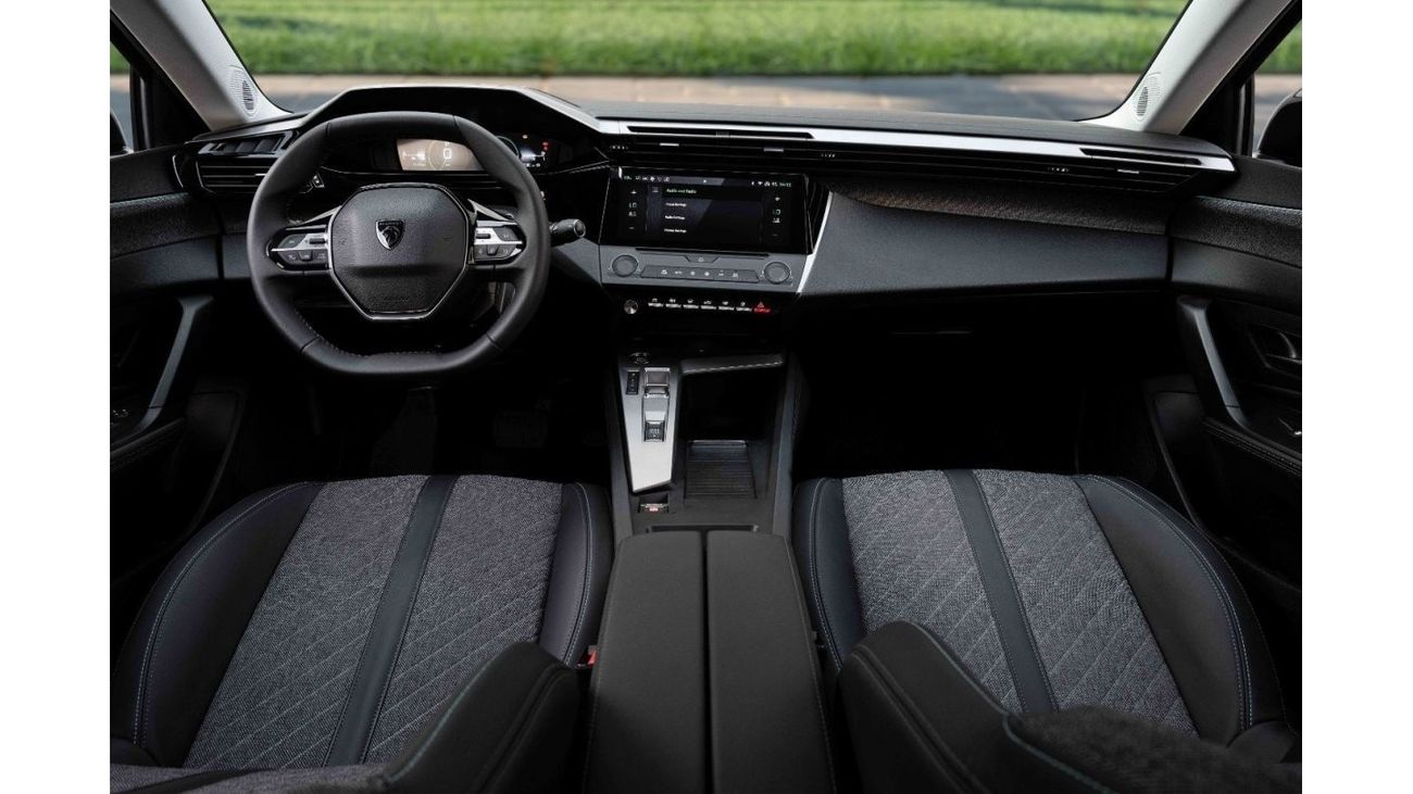 Peugeot 408 408 | 2,252 P.M  | 0% Downpayment | ALLURE 1.6L T