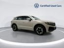 Volkswagen Touareg 3.0T TL (340 HP) Touareg Elegance + (REF#02757) - 44,100 AED SAVINGS from New Car