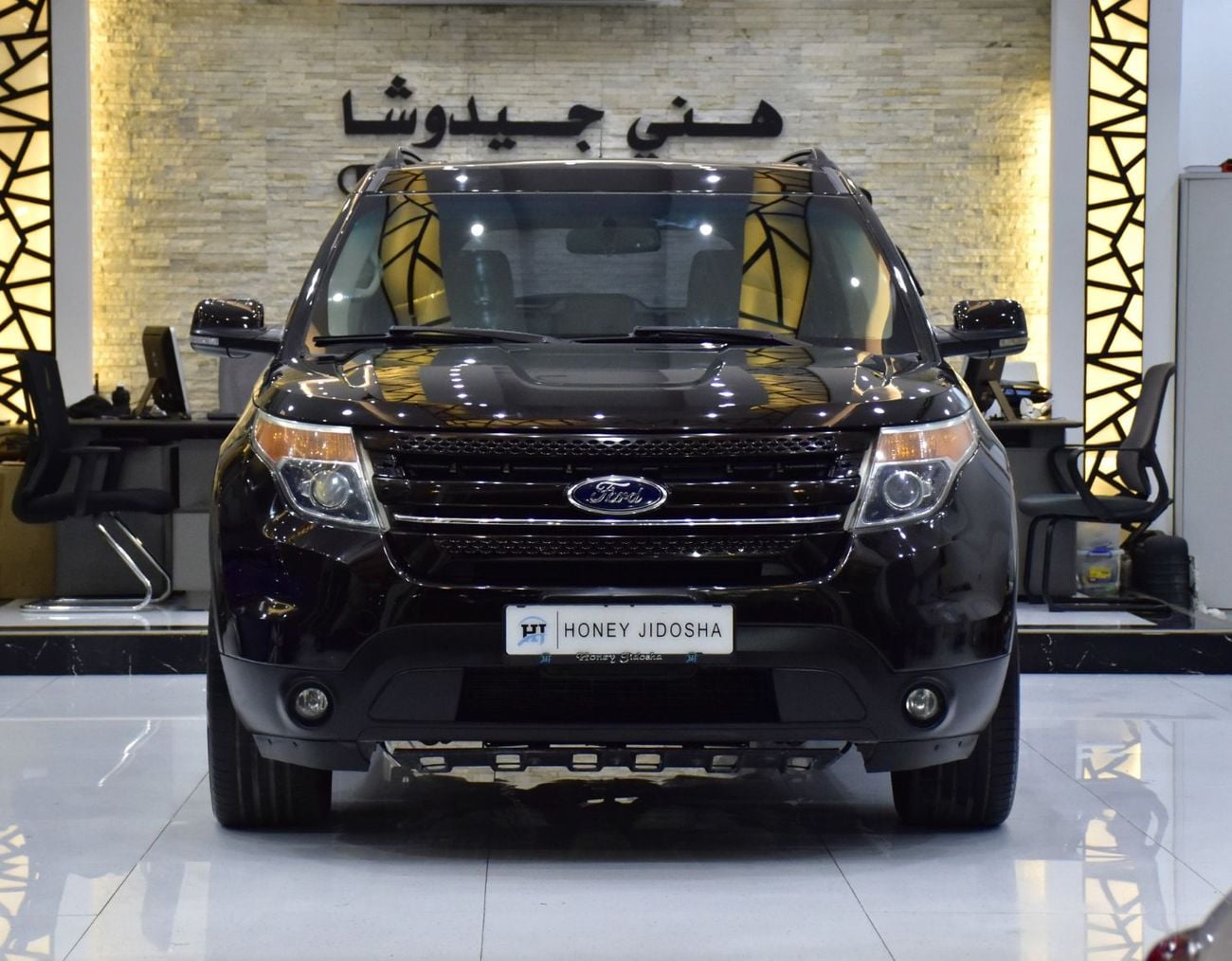 Ford Explorer LIMITED EXCELLENT DEAL for our Ford Explorer Limited 4WD ( 2013 Model ) in Brown Color GCC Specs