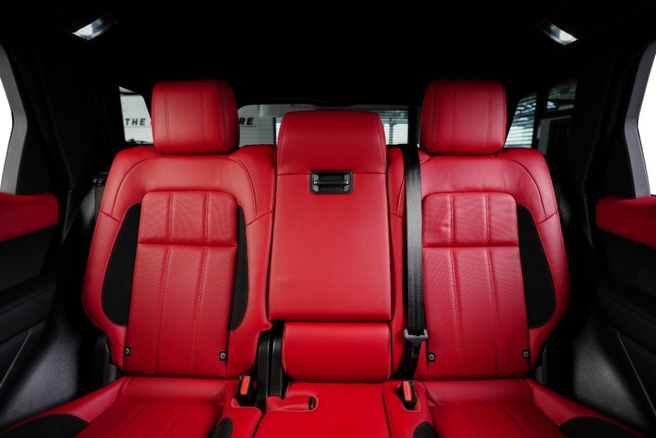 Land Rover Range Rover Sport HSE DYNAMIC 3.0L GCC-Al Tayer Service History-22Inch Rims-Red Brake Callipers