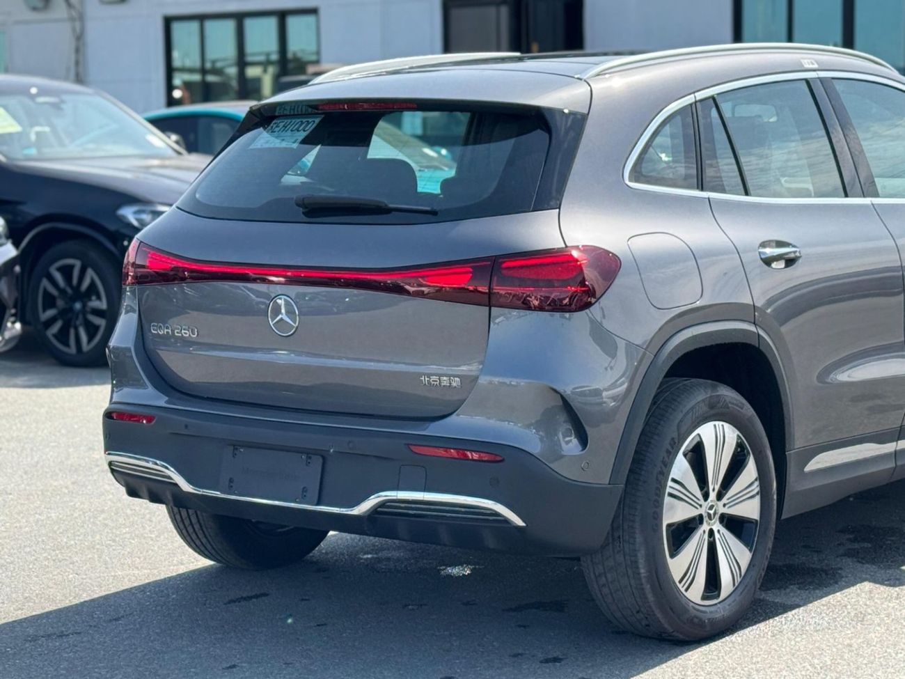 Mercedes-Benz EQA 250 MERCEDES BENZ  EQA260 2024