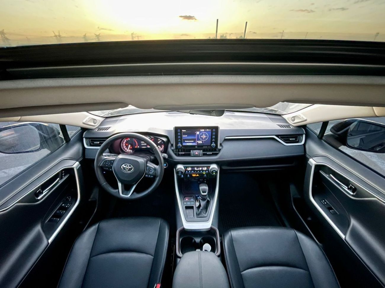 Toyota RAV4 2021 Toyota Rav4 Limited Edition Full Option+ 2.5L V4 With Radar & Sensor - Heat Cool Seats - 20,400