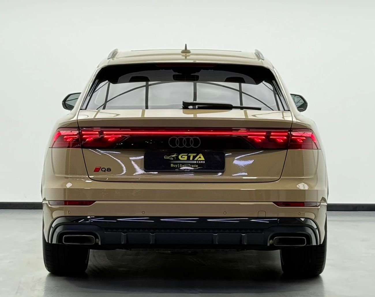 Audi Q8 2025 Audi Q8 55 TFSI Quattro S-Line, 2028 Audi Warranty, 2030 Audi Service Pack, Low Km, GCC