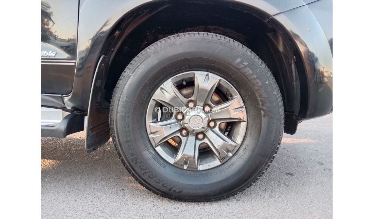 تويوتا هيلوكس TOYOTA HILUX PICK UP RIGHT HAND DRIVE(PM05739)