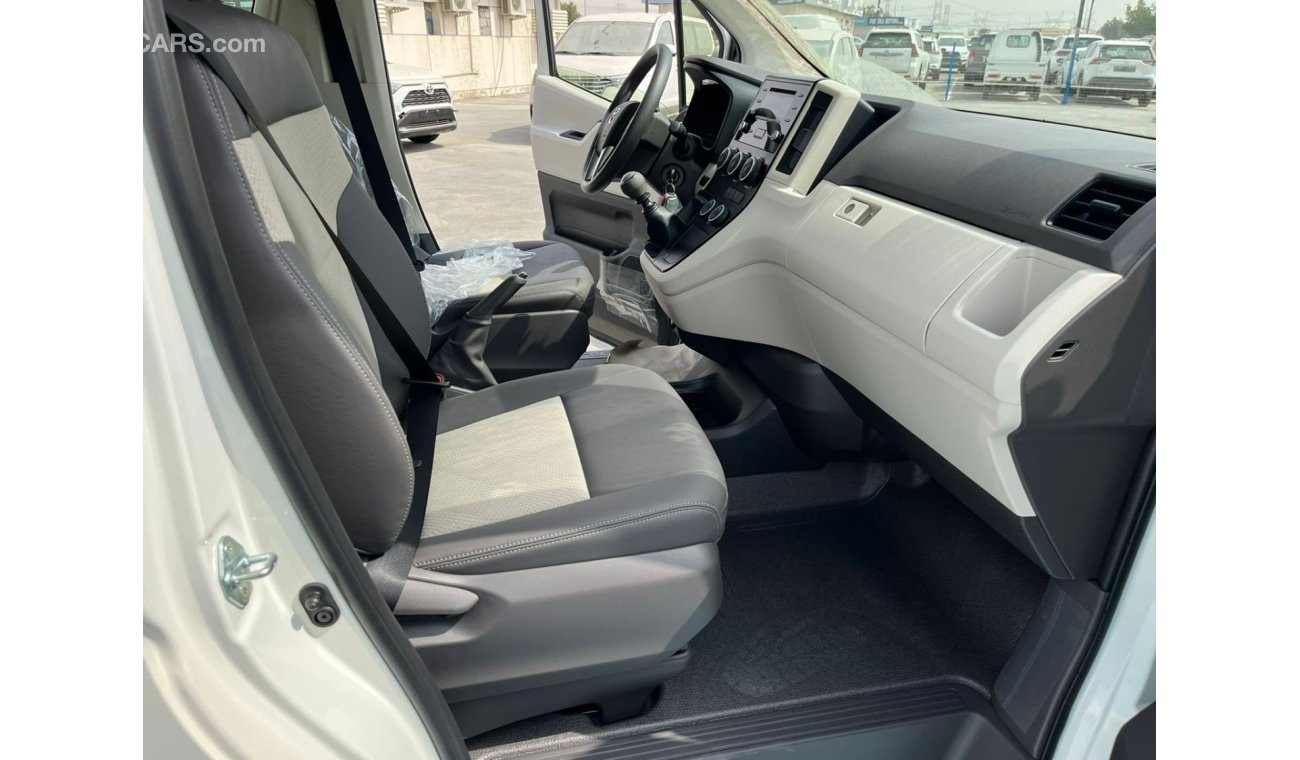 تويوتا هاياس TOYOTA HIACE 2.8L PETROL 2022 M/T