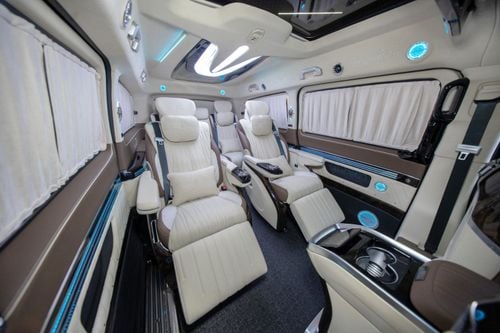 Mercedes-Benz V 300 Ramadan Special Offer | 1 of 28 Magellan Edition | 2 Year Interior Warranty