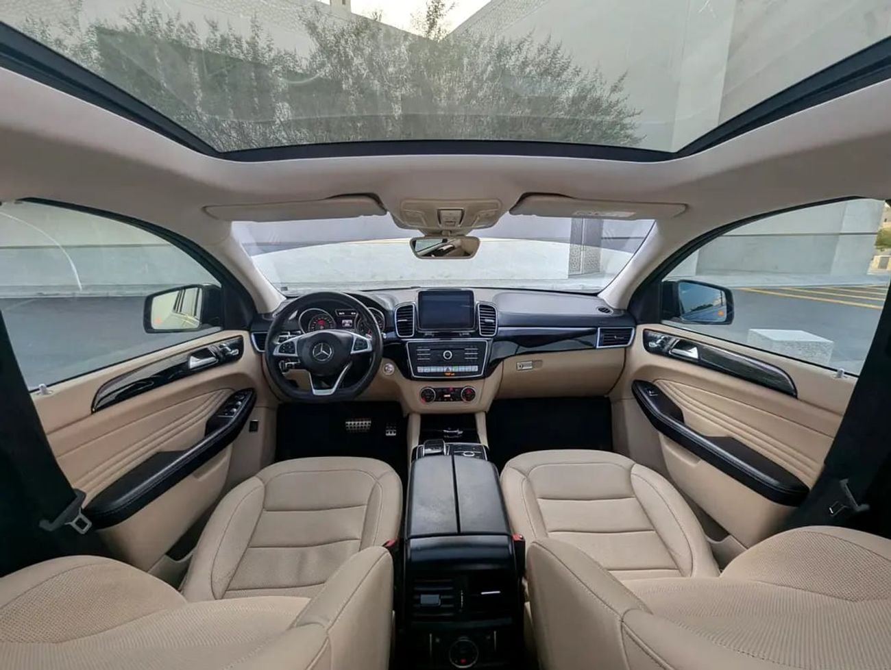 مرسيدس بنز GLE 43 AMG GLE 43 AMG Coupe | GCC Specs | 367 HP | Full Option | Excellent Condition