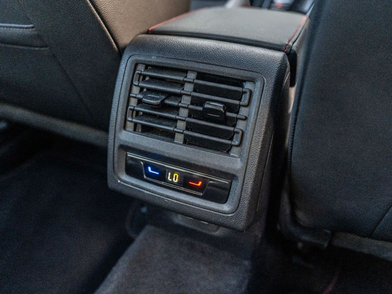 فولكس واجن جولف GTI Sport 2.0T