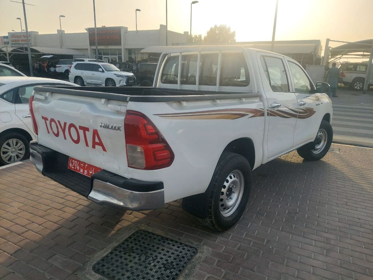 تويوتا هيلوكس DC 2.4L 4WD DIESEL MANUAL TRANSMISSION