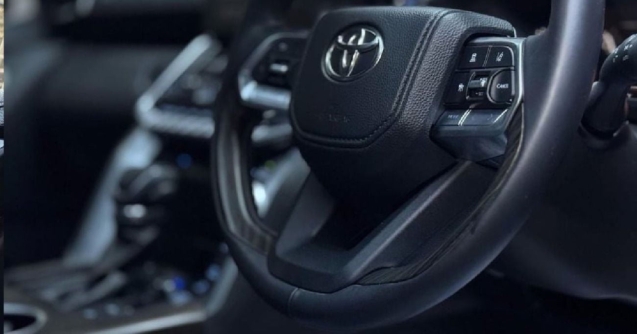 Toyota Land Cruiser 2022 LC300 Twin Turbo RHD Diesel Engine Full Option