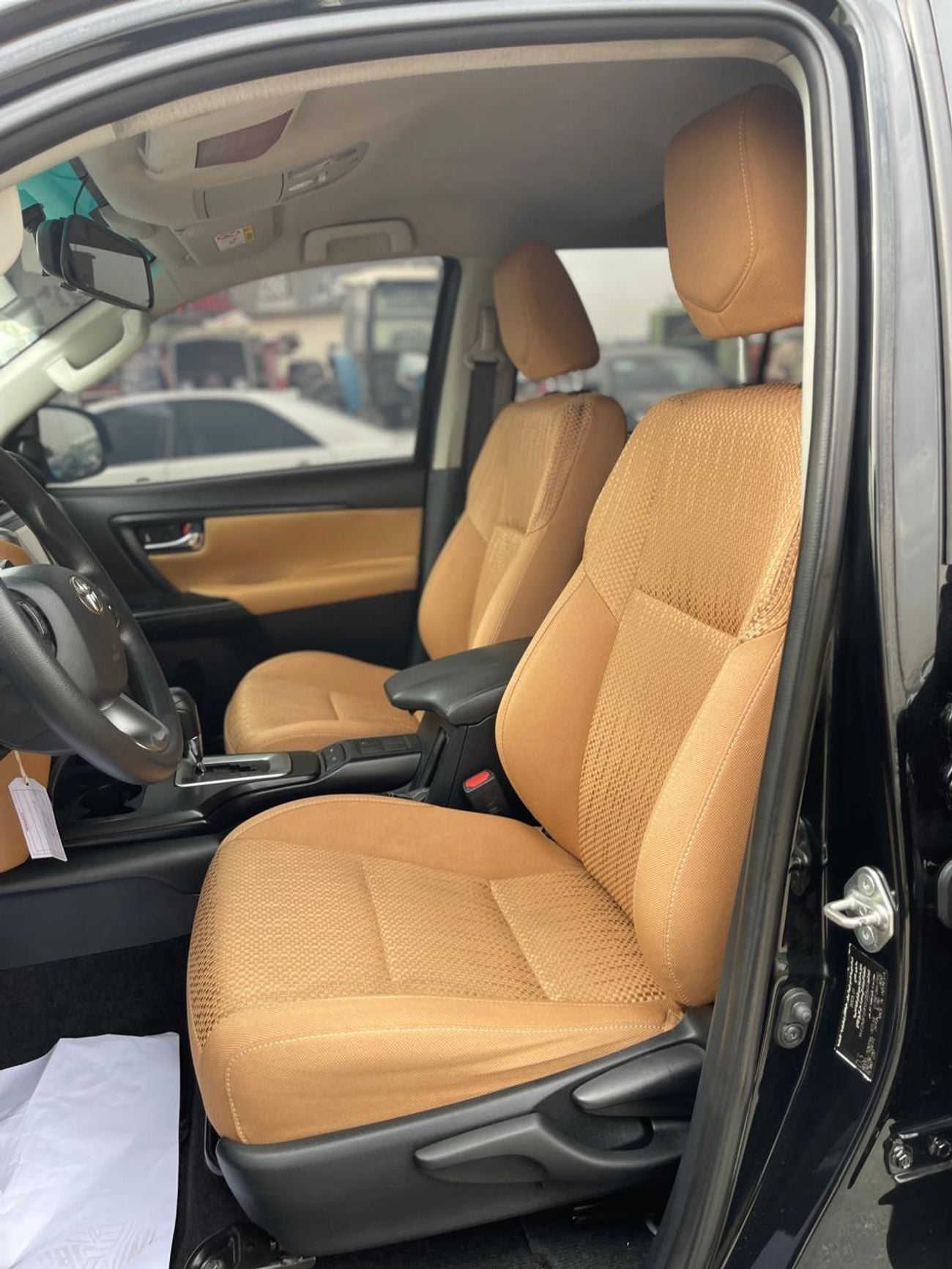 Toyota Fortuner EXR 2.7L (160 HP)