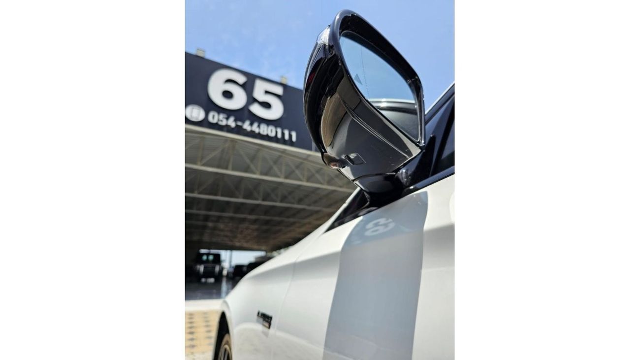 Mercedes-Benz E300 Premium