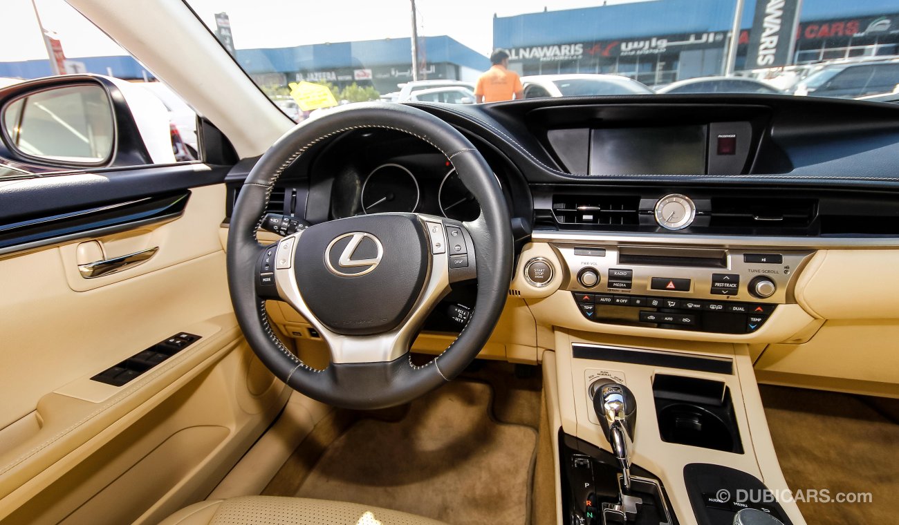 Lexus ES350