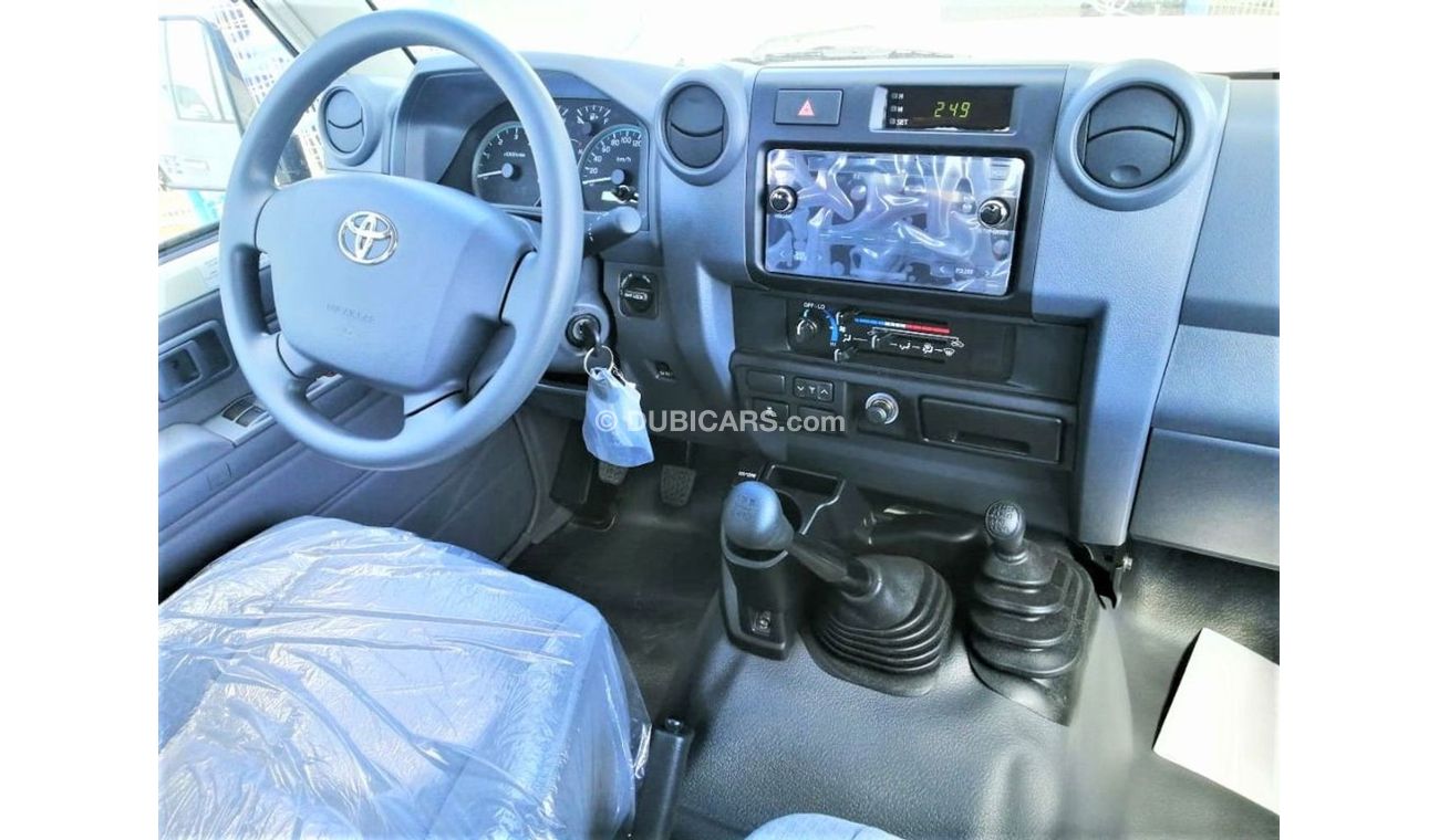 Toyota Land Cruiser Pick Up double cab  4x4