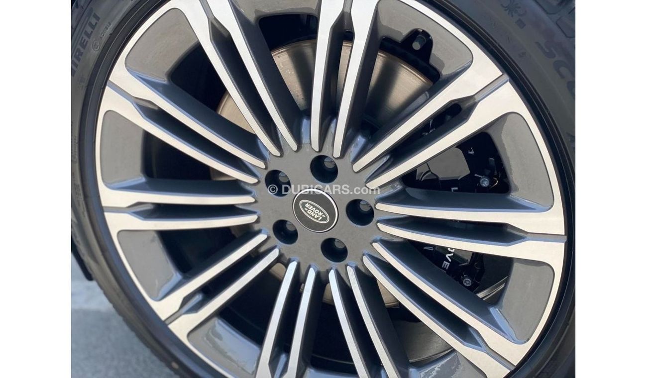 Land Rover Range Rover GCC SPECC UNDER WARRANTY AND SERVICE CONTRACT