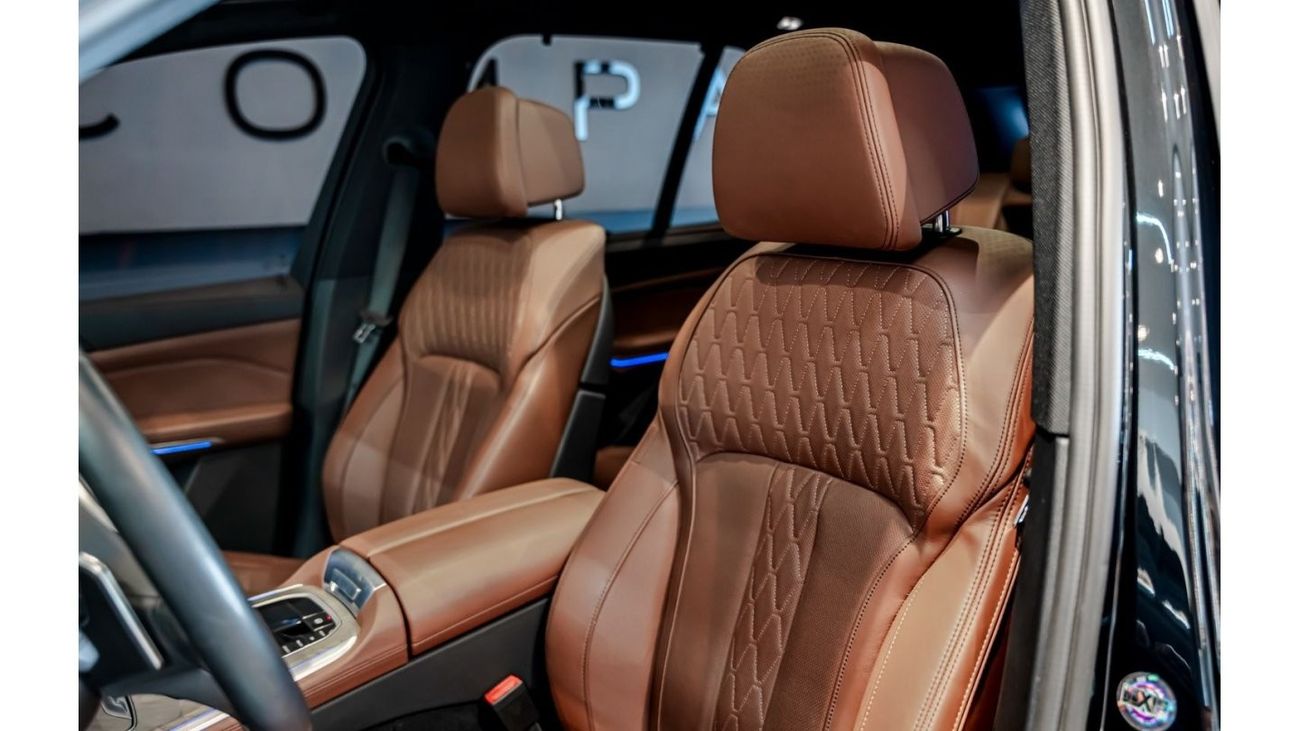 بي أم دبليو X5 2023 BMW X5 xDrive 40i, 2025 BMW Warranty + Service Contract, Low Kms, GCC