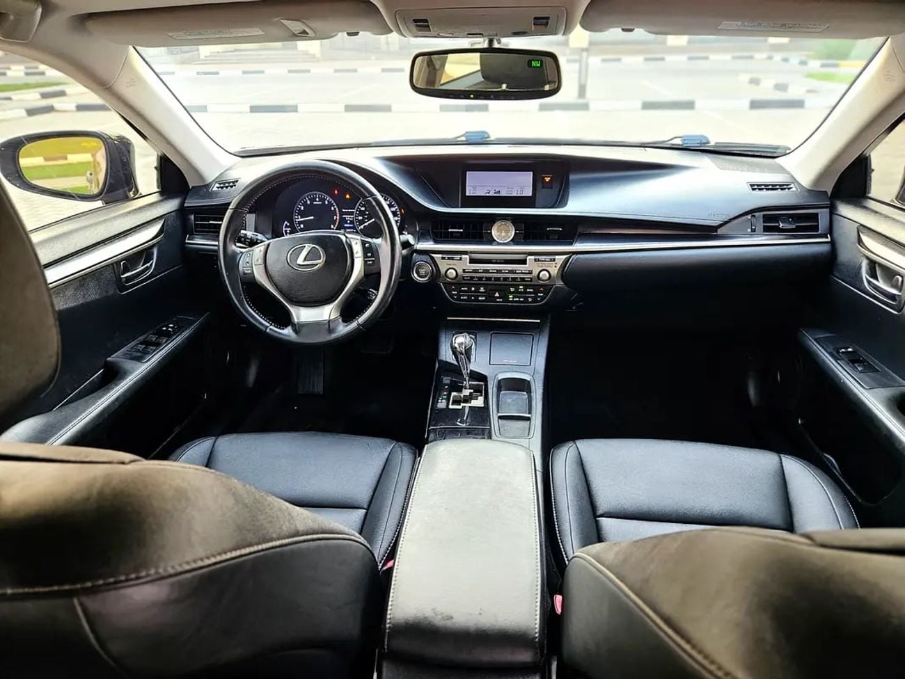 لكزس ES 350 ES 350 | American Specs | Pristine Condition Clean With Low KM