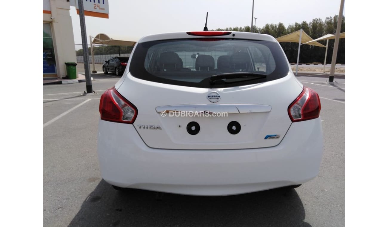 نيسان تيدا 2015 gcc very celen car