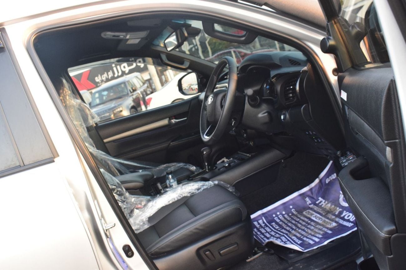 Toyota Hilux DIESEL HILUX ROGUE ,2.8L ,RIGHT HAND HAND DRIVE ,AUTO TRANSMISSION