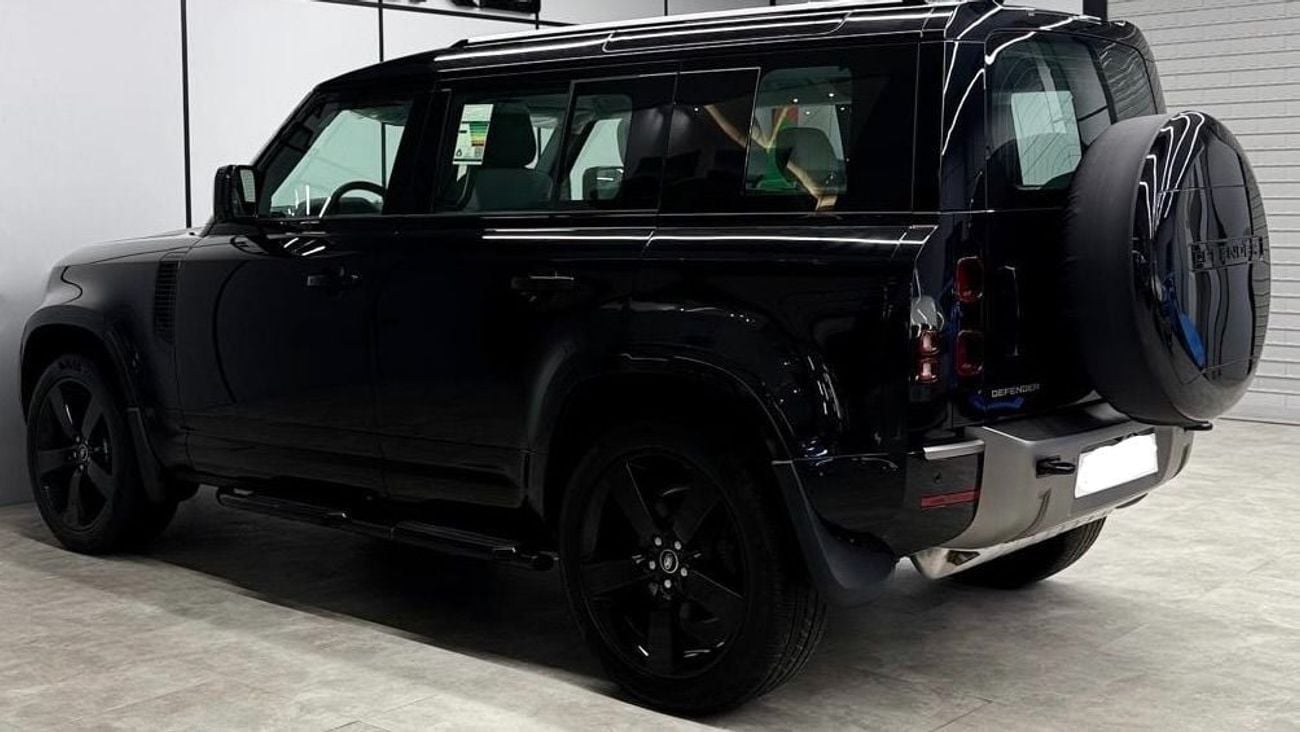 لاند روفر ديفندر 110 X-Dynamic HSE P400 3.0L