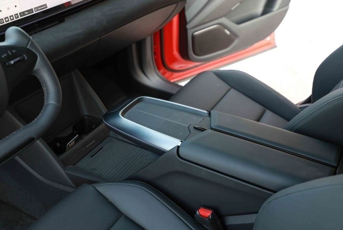 Ji Yue 01 2024 JIYUE 01 MAX PERFORMANCE - Orange inside Black | Export Only