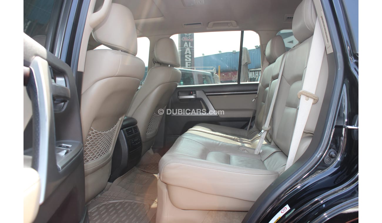 تويوتا لاند كروزر (2009) VXR V8 GCC