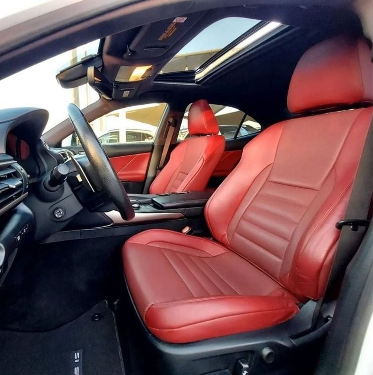 لكزس IS 300 F سبورت