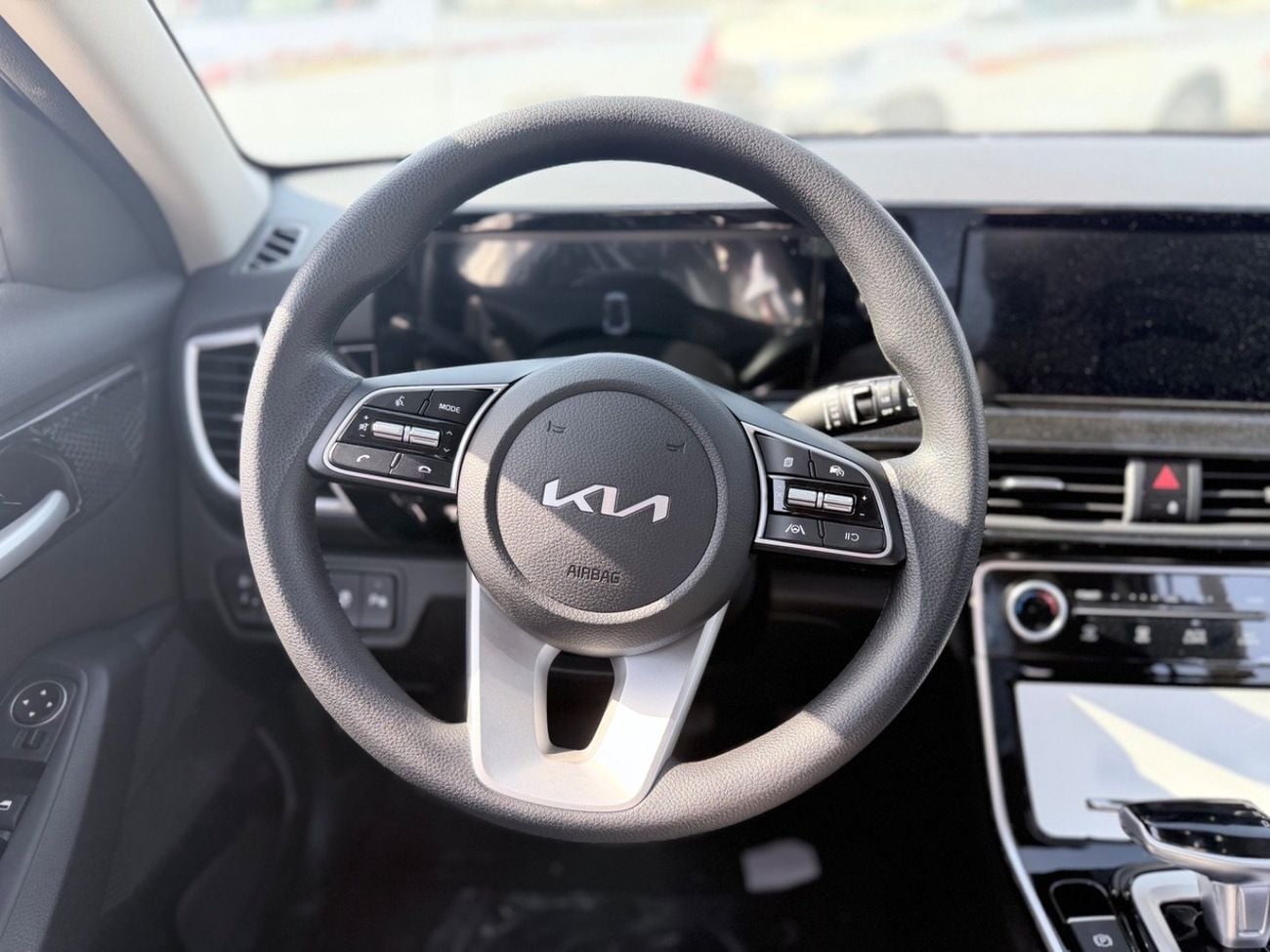 Kia Seltos EX Kia Saltos Mid Option