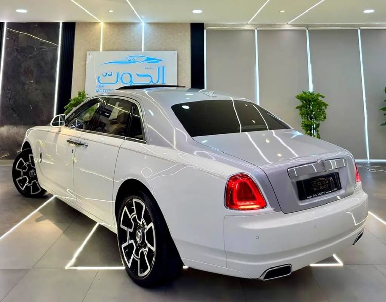 رولز رويس جوست VIP STANDARD EDITION || F.S.H || PANORAMIC || TOP RANGE || GCC || LUXURY INTERIOR