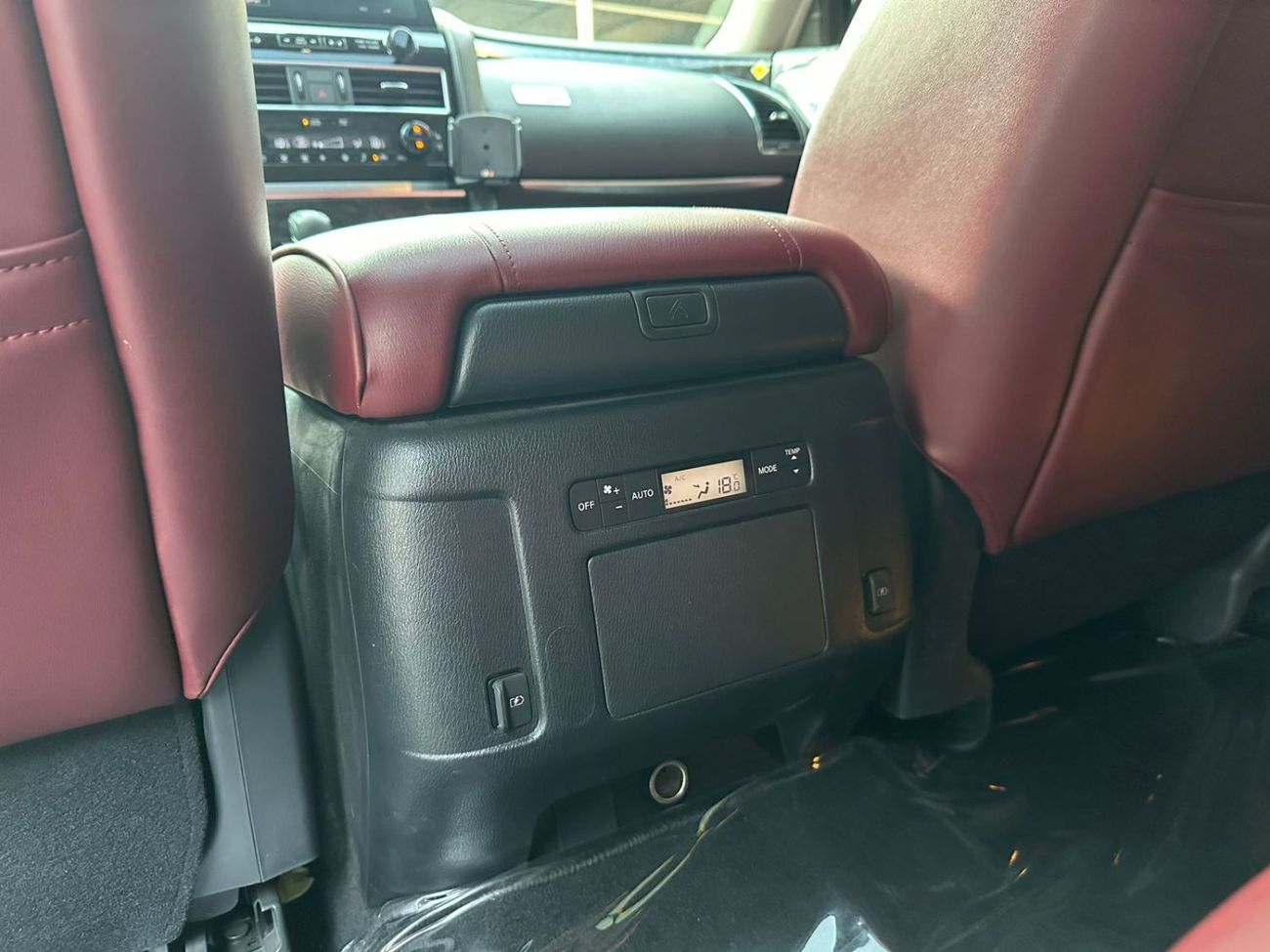 Nissan Patrol LE Platinum 5.6L