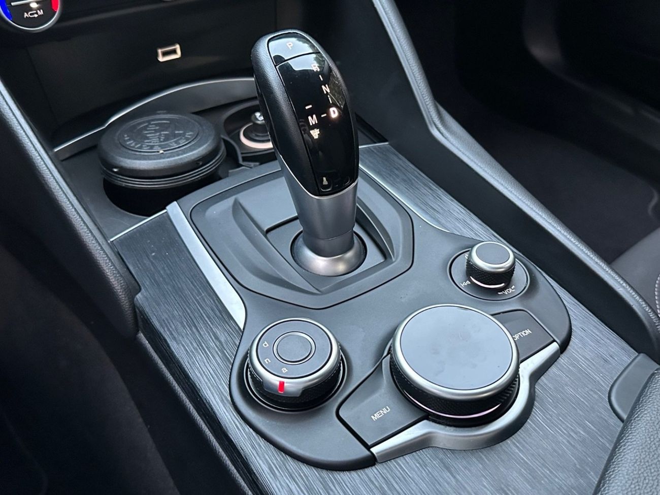 Alfa Romeo Giulia Veloce 2.0L AWD | 2019 | GCC Specs | Gargash | Full Service History | Excellent Condition