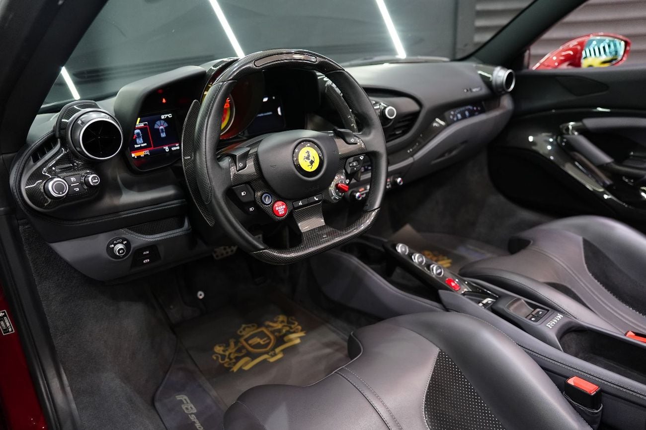 فيراري ف ٨ سبيدر 3.9T V8 Passenger Display, Suspension Lifter, Full Carbon Fiber Package!!