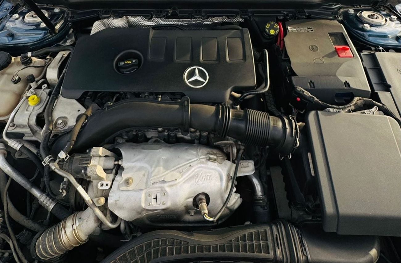 Mercedes Benz A220 STD (NON GCC)