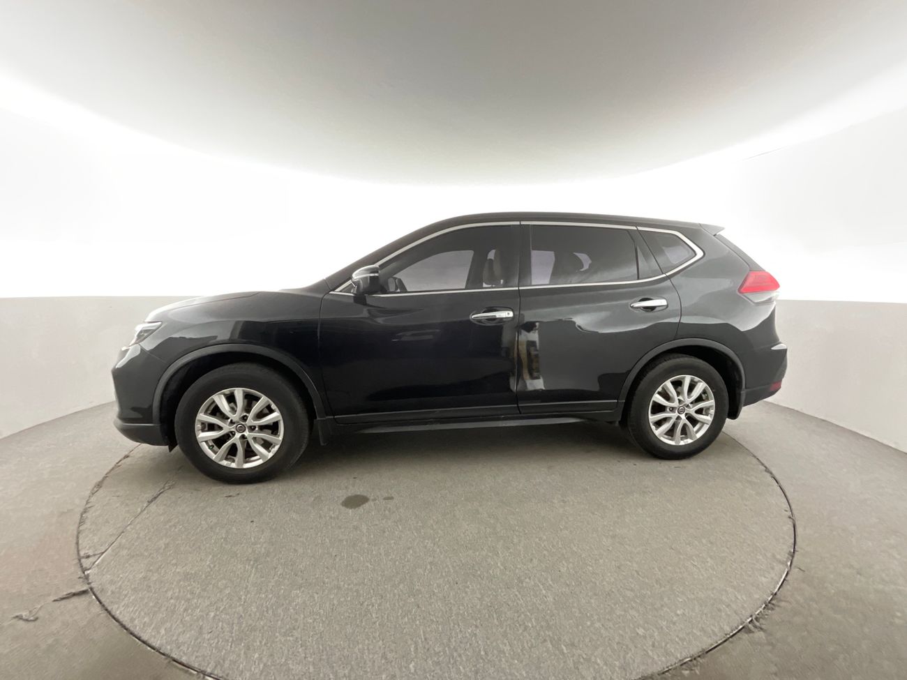 نيسان إكس تريل S | National Day Celebration | شامل الضمان | 0 ﺪﻔﻋﺓ ﺃﻮﻟﻯ