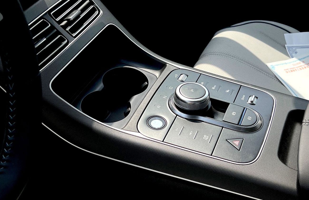 BYD Destroyer 05 2025 Glory Edition 55 Luxury Edition