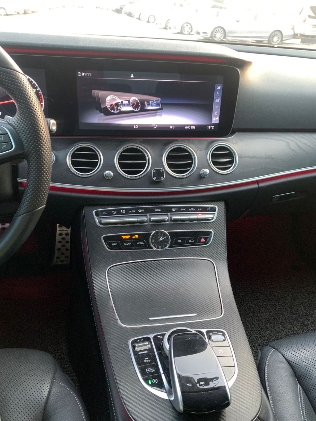 مرسيدس بنز E300 Mercedes-Benz E300 4Matic panorama V4 2.0L Model 2017 Price:90.000AED  Mileage:140.000 Km  Specifica