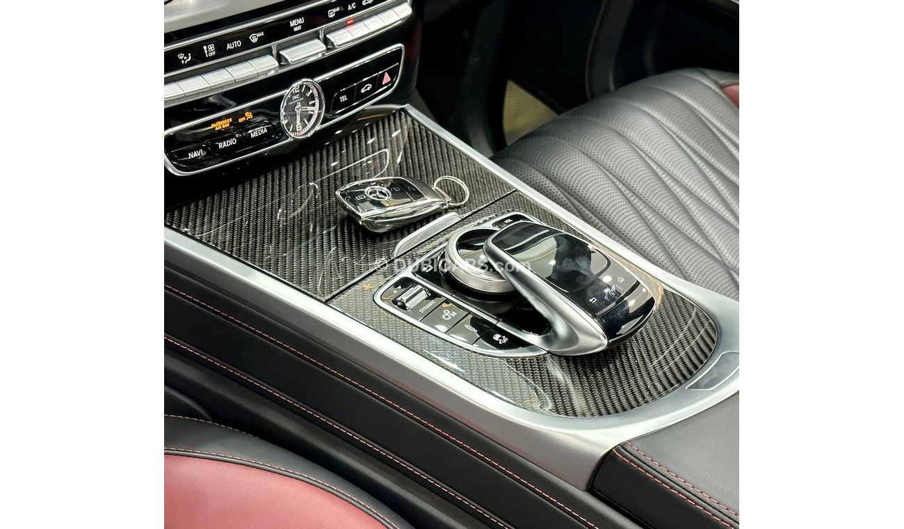 Mercedes-Benz G 63 AMG Std 2020 Mercedes G 63 AMG Manufacturer Edition, 02/2025 Mercedes Warranty + Service Contract, GCC