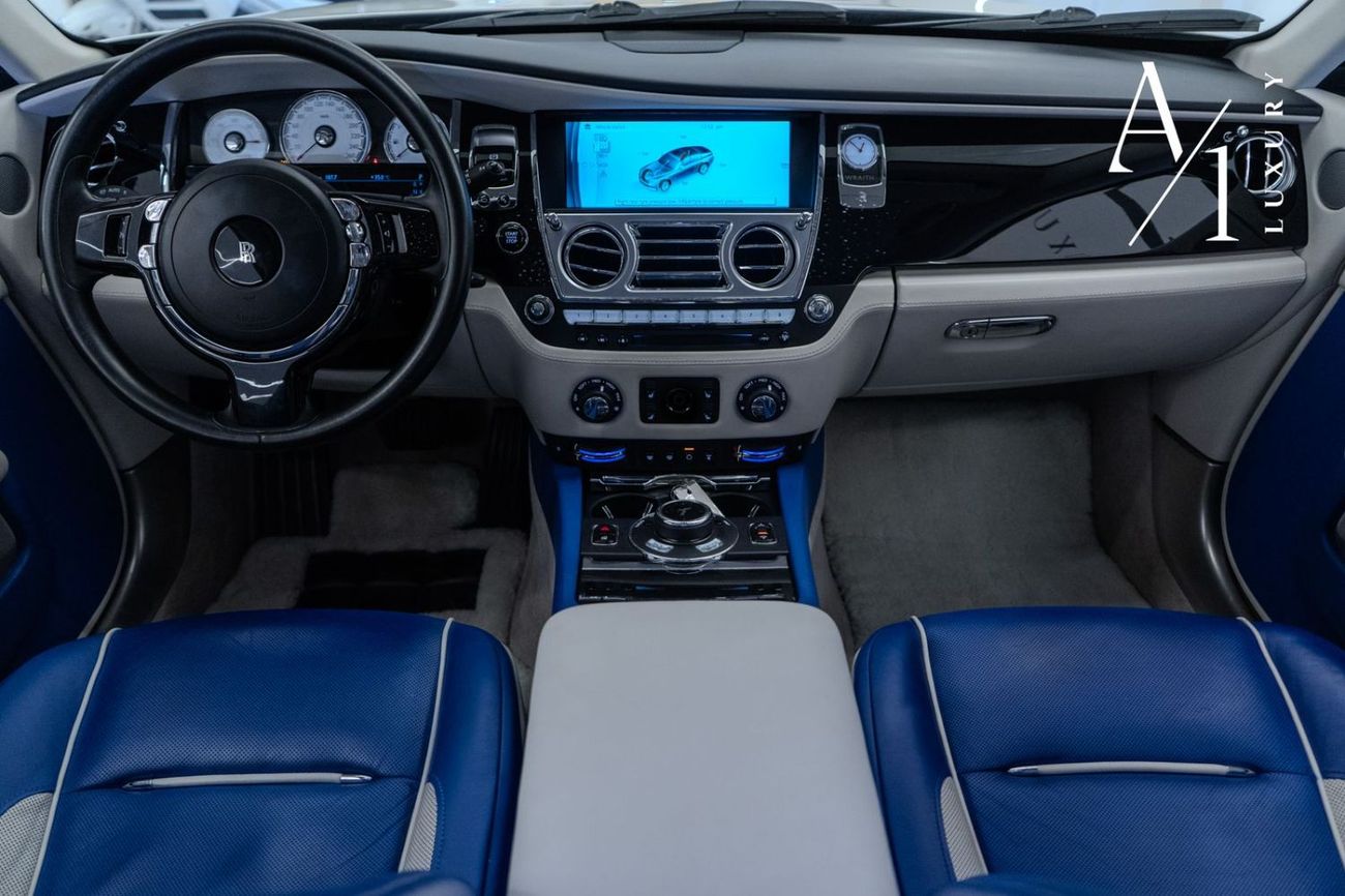 Rolls-Royce Wraith Standard 2016 Rolls Royce Wraith, Just Been Serviced, Very Low kms, New Tyres, GCC