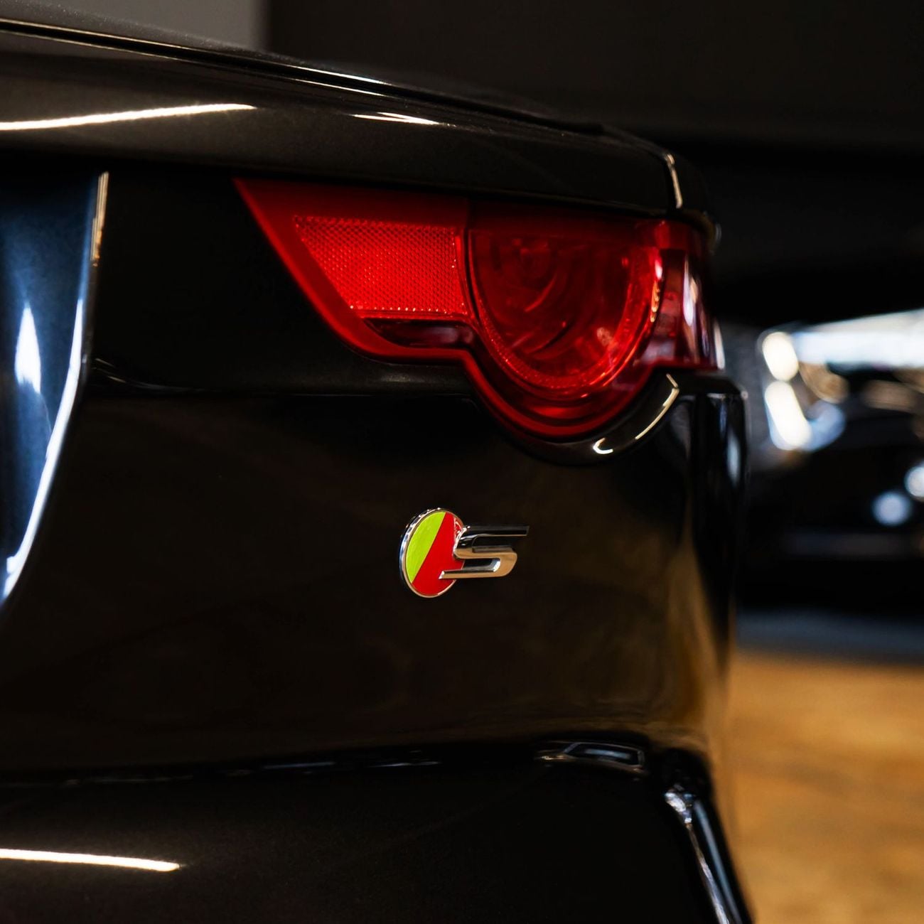 جاكوار F Type S