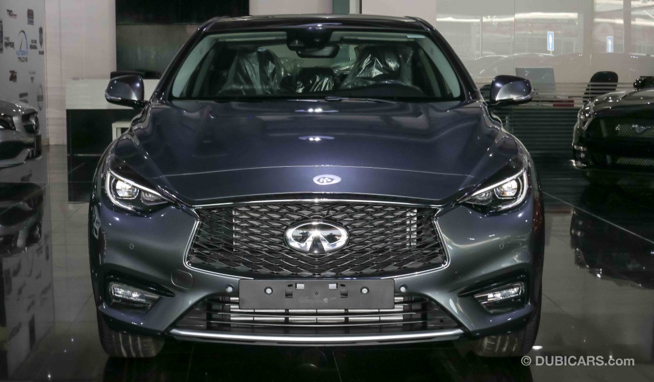 Infiniti Q30 1.6 L  GCC Specs