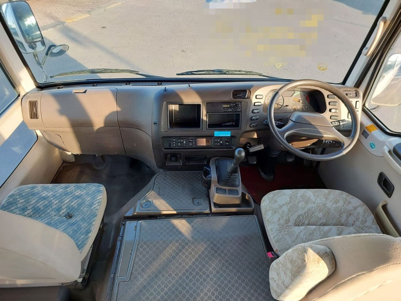 Mitsubishi Rosa MITSUBISHI ROSA BUS RHD 2004 MODEL 4.8 L DIESEL MANUAL(PM00038)