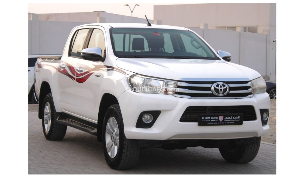 تويوتا هيلوكس GLS تويوتا هايلوكس 2020 بنزين فور ويل خليجي اوتوماتيك بحالة ممتازة