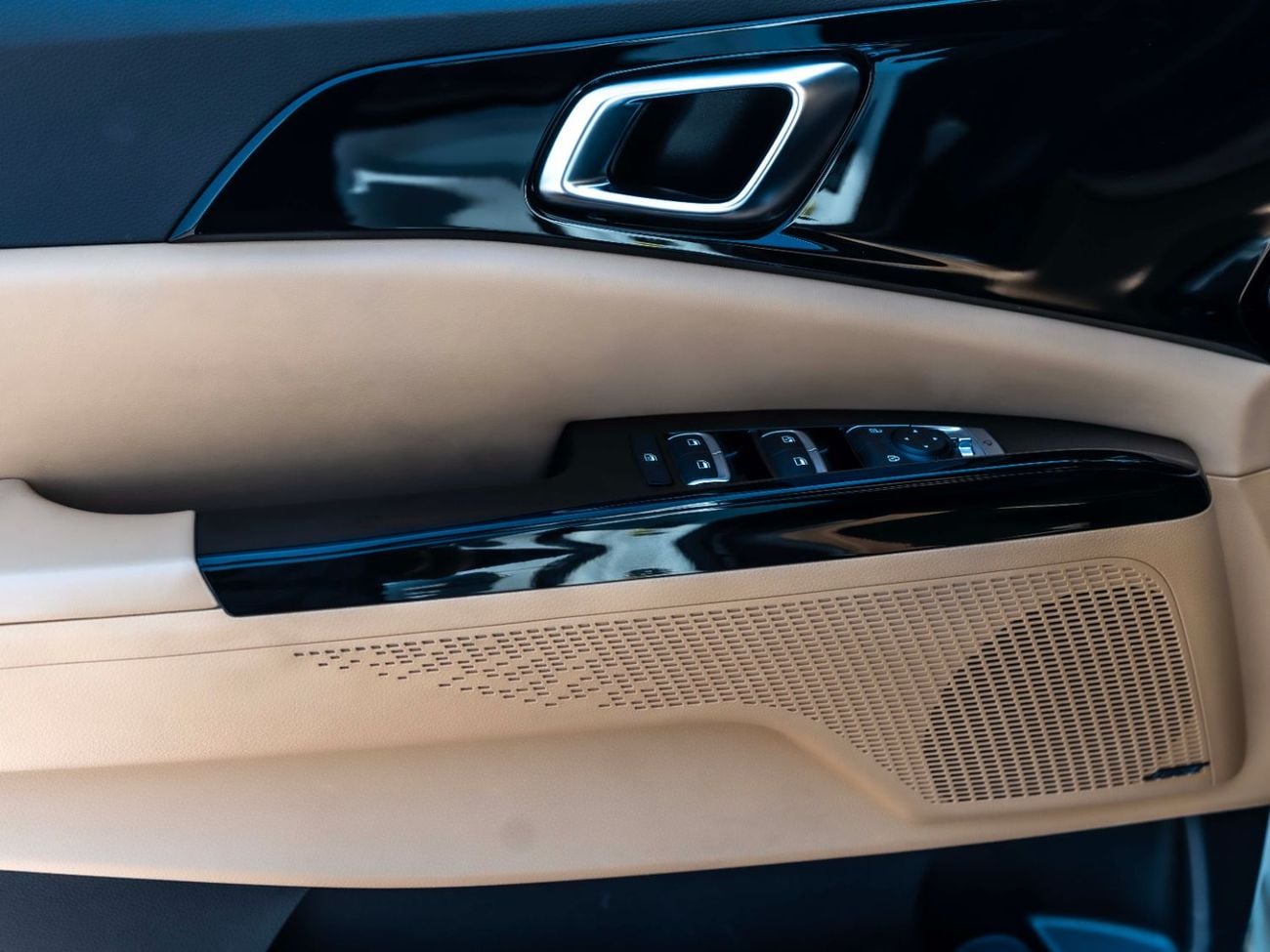 Kia Carnival SXL 3.5L