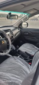 Mitsubishi L200 GL 2.4L (132 HP)