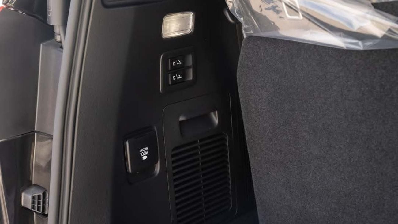 Toyota Land Cruiser VX 3.5L Land Cruiser 3.5 VX 2025